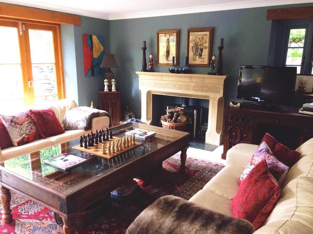 Bow Mill Farm Bed & Breakfast Тотнис Екстериор снимка